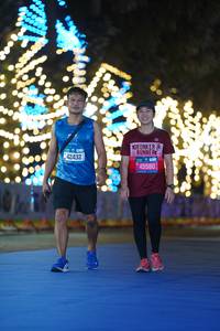 BIB: 42432, 45580
                            <button type="button" onclick="openModal(19775287)" class="btn btn-primary btn-sm float-right btn-popup" data-toggle="modal" data-target=".modal-high-quality">
                        <i class="fas fa-shopping-cart"></i> Add to Cart
                    </button>
                                            <button type="button" onclick="isThisMe(19775287, true)" class="btn btn-success btn-sm float-right btn-popup btn-isme hidden" data-toggle="tooltip" data-placement="bottom" title="นี่คือรูปของคุณใช่ไหม คลิกที่นี่เพื่อเอาเข้าอัลบั้ม">
                        <i class="fas fa-plus"></i> Add to album
                    </button>
                    <button type="button" onclick="isThisMe(19775287, false)" class="btn btn-warning btn-sm float-right btn-popup btn-isnotme hidden">
                        <i class="fas fa-ban"></i> Remove from album
                    </button>